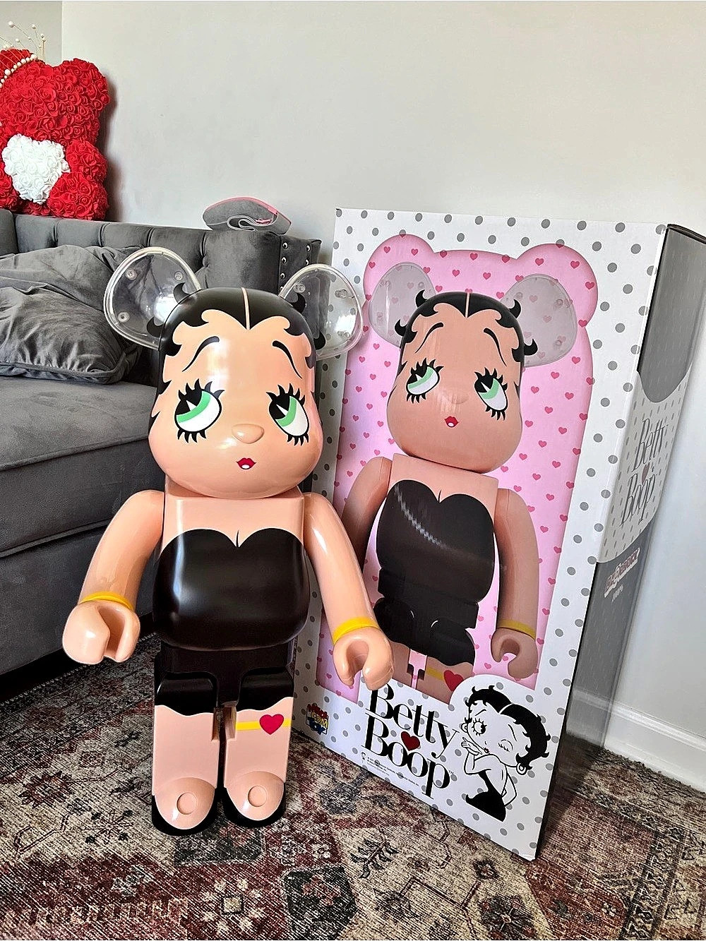 Bearbrick 1000 Betty Boop Collectible Doll in Pink & Black Like New